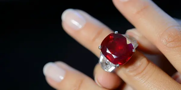 عکس یاقوت سرخ برمه ای معروف ترین نوع یاقوت سرخ